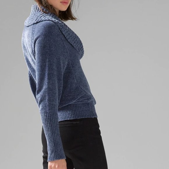 NWT WHBM Cowl Neck Chenille Sweater - Picture 5 of 5
